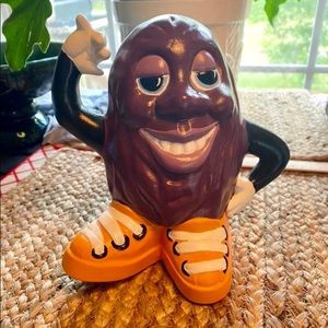 Vintage California Raisin chalk figure